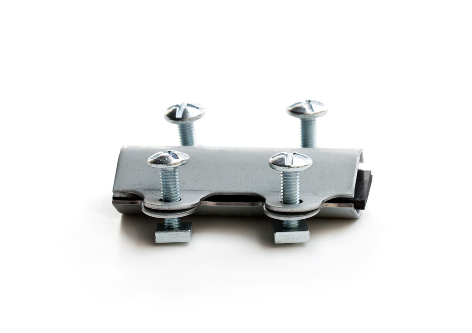 What are the different kinds of clamps and how do they differ
