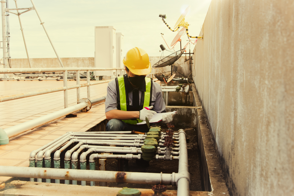 What should I consider when picking a fitting for heating and cooling systems?