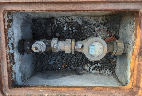 who can provide a dependable water meter cover key